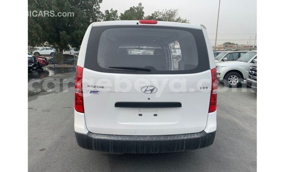 Buy Import Hyundai Cargo White Car in Import - Dubai in Ethiopia Buy Import Hyundai Cargo White Car in Import - Dubai in Ethiopia