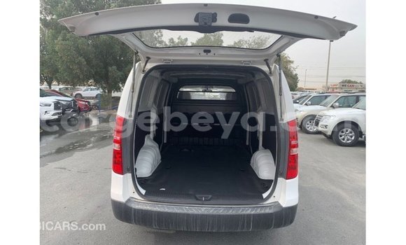 Buy Import Hyundai Cargo White Car in Import - Dubai in Ethiopia Buy Import Hyundai Cargo White Car in Import - Dubai in Ethiopia