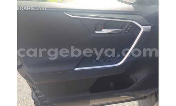 Buy Import Toyota HiAce Other Truck in Import - Dubai in Ethiopia Buy Import Toyota HiAce Other Truck in Import - Dubai in Ethiopia