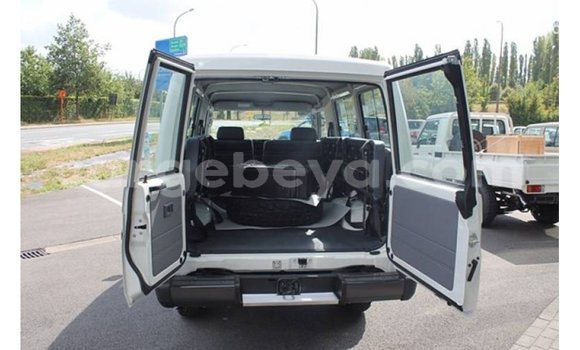 Buy Import Toyota Land Cruiser White Car in Import - Dubai in Ethiopia Buy Import Toyota Land Cruiser White Car in Import - Dubai in Ethiopia