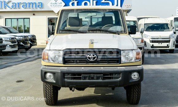 Buy Import Toyota Land Cruiser Beige Car in Import - Dubai in Ethiopia Buy Import Toyota Land Cruiser Beige Car in Import - Dubai in Ethiopia