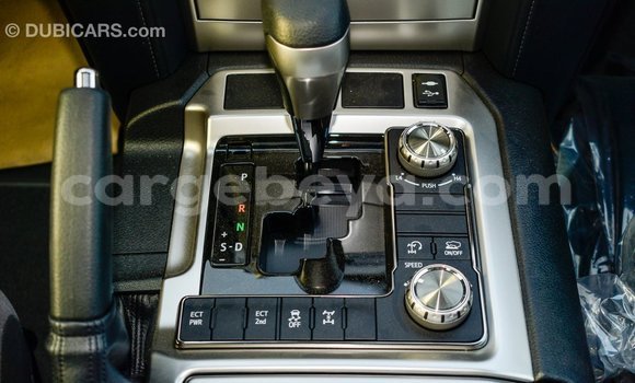 Buy Import Toyota Land Cruiser White Car in Import - Dubai in Ethiopia Buy Import Toyota Land Cruiser White Car in Import - Dubai in Ethiopia