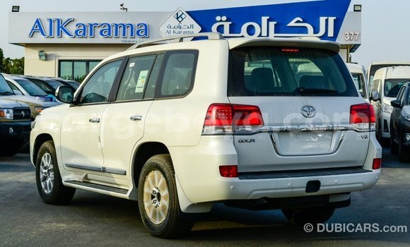 Buy Import Toyota Land Cruiser White Car in Import - Dubai in Ethiopia Buy Import Toyota Land Cruiser White Car in Import - Dubai in Ethiopia