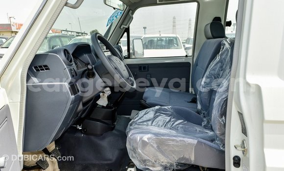 Buy Import Toyota Land Cruiser White Car in Import - Dubai in Ethiopia Buy Import Toyota Land Cruiser White Car in Import - Dubai in Ethiopia