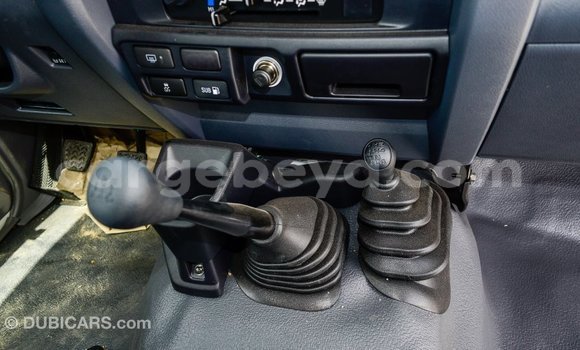 Buy Import Toyota Land Cruiser White Car in Import - Dubai in Ethiopia Buy Import Toyota Land Cruiser White Car in Import - Dubai in Ethiopia