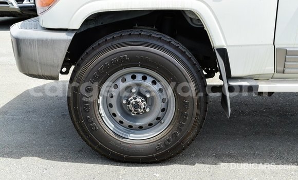 Buy Import Toyota Land Cruiser White Car in Import - Dubai in Ethiopia Buy Import Toyota Land Cruiser White Car in Import - Dubai in Ethiopia