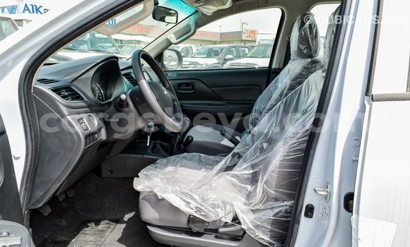 Buy Import Mitsubishi L200 White Car in Import - Dubai in Ethiopia Buy Import Mitsubishi L200 White Car in Import - Dubai in Ethiopia