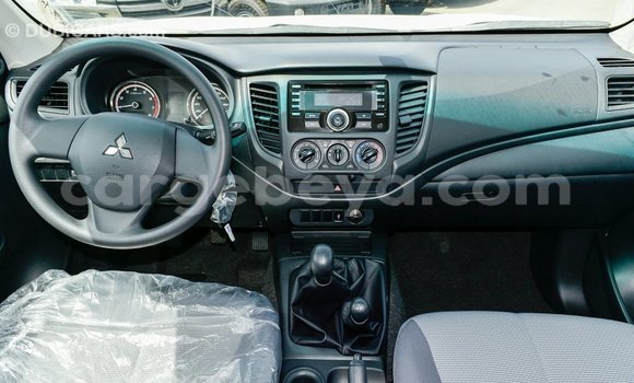 Buy Import Mitsubishi L200 White Car in Import - Dubai in Ethiopia Buy Import Mitsubishi L200 White Car in Import - Dubai in Ethiopia