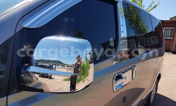Buy Used Hyundai Grand Starex Silver Car in Addis–Ababa in Ethiopia Buy Used Hyundai Grand Starex Silver Car in Addis–Ababa in Ethiopia