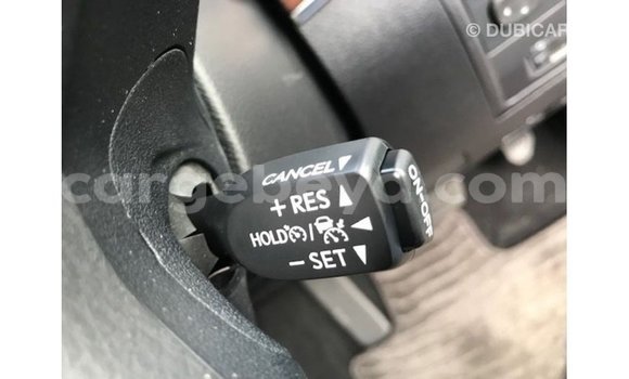 Acheter Import Voiture Toyota Land Cruiser Blanc à Import - Dubai, Ethiopie Acheter Import Voiture Toyota Land Cruiser Blanc à Import - Dubai, Ethiopie