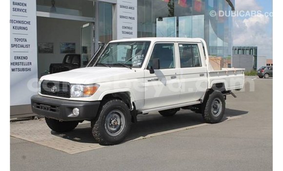 Buy Import Toyota Land Cruiser White Car in Import - Dubai in Ethiopia Buy Import Toyota Land Cruiser White Car in Import - Dubai in Ethiopia
