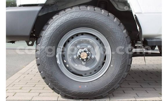 Buy Import Toyota Land Cruiser White Car in Import - Dubai in Ethiopia Buy Import Toyota Land Cruiser White Car in Import - Dubai in Ethiopia