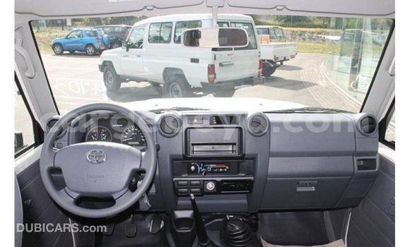Buy Import Toyota Land Cruiser White Car in Import - Dubai in Ethiopia Buy Import Toyota Land Cruiser White Car in Import - Dubai in Ethiopia