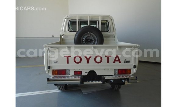 Buy Import Toyota Land Cruiser White Car in Import - Dubai in Ethiopia Buy Import Toyota Land Cruiser White Car in Import - Dubai in Ethiopia