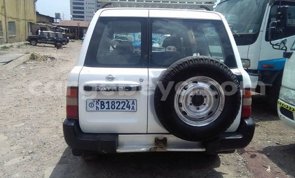 Buy Used Nissan Patrol White Car in Addis–Ababa in Ethiopia Buy Used Nissan Patrol White Car in Addis–Ababa in Ethiopia