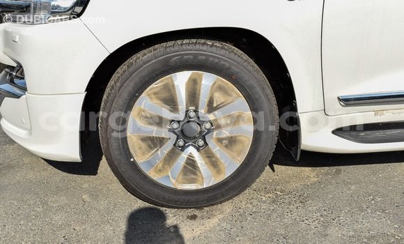 Buy Import Toyota Land Cruiser White Car in Import - Dubai in Ethiopia Buy Import Toyota Land Cruiser White Car in Import - Dubai in Ethiopia