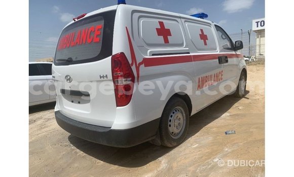 Buy Import Hyundai Accent White Car in Import - Dubai in Ethiopia Buy Import Hyundai Accent White Car in Import - Dubai in Ethiopia