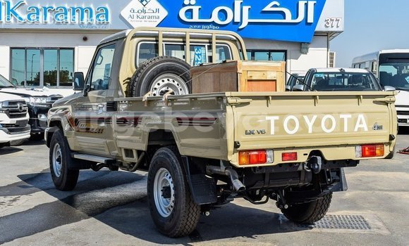 Buy Import Toyota Land Cruiser Beige Car in Import - Dubai in Ethiopia Buy Import Toyota Land Cruiser Beige Car in Import - Dubai in Ethiopia