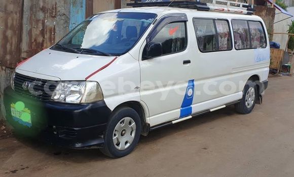 Buy Used Toyota Hiace White Car in Addis–Ababa in Ethiopia Buy Used Toyota Hiace White Car in Addis–Ababa in Ethiopia