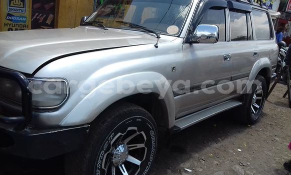 Buy Used Toyota Land Cruiser Silver Car in Addis–Ababa in Ethiopia Buy Used Toyota Land Cruiser Silver Car in Addis–Ababa in Ethiopia
