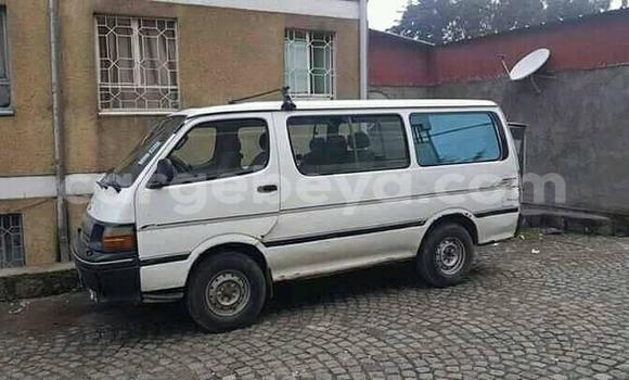 Buy Used Toyota Hiace White Car in Addis–Ababa in Ethiopia Buy Used Toyota Hiace White Car in Addis–Ababa in Ethiopia