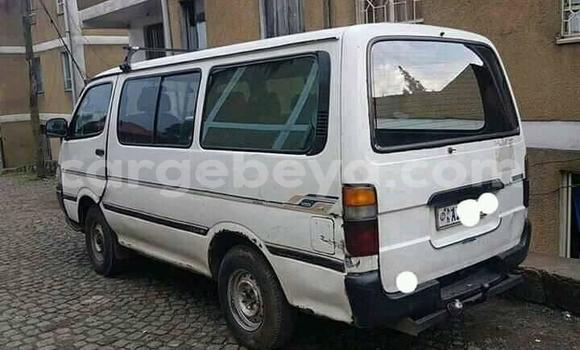Buy Used Toyota Hiace White Car in Addis–Ababa in Ethiopia Buy Used Toyota Hiace White Car in Addis–Ababa in Ethiopia