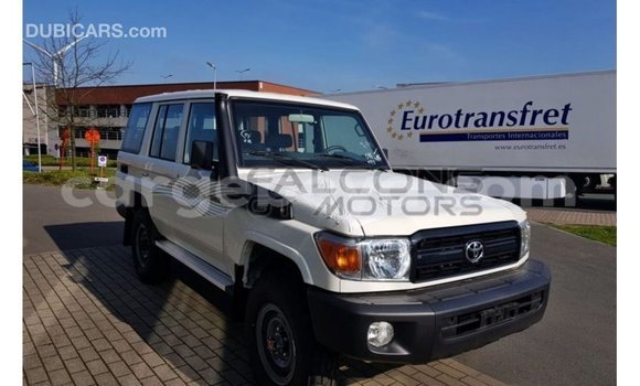 Buy Import Toyota Land Cruiser White Car in Import - Dubai in Ethiopia Buy Import Toyota Land Cruiser White Car in Import - Dubai in Ethiopia
