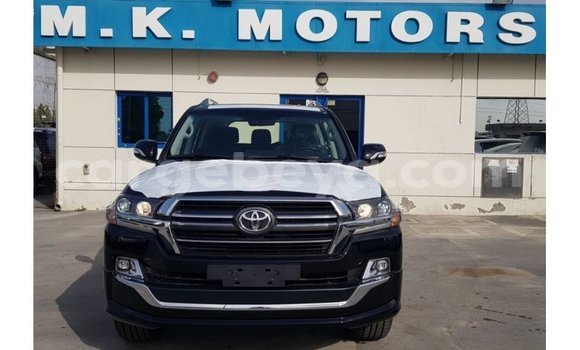 ይግዙ Imported Toyota Land Cruiser ጥቁር መኪና በ Import - Dubai በ ኢትዮጵያ