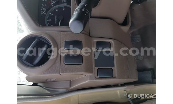 Buy Import Toyota Land Cruiser Beige Car in Import - Dubai in Ethiopia Buy Import Toyota Land Cruiser Beige Car in Import - Dubai in Ethiopia