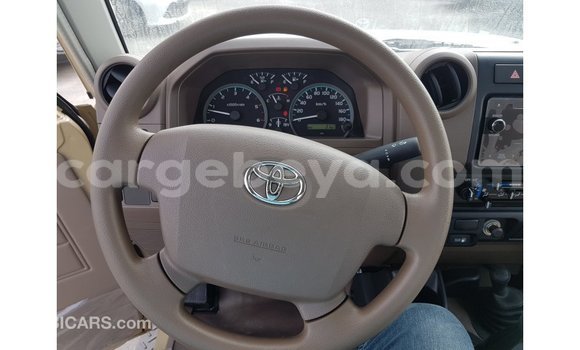 Buy Import Toyota Land Cruiser Beige Car in Import - Dubai in Ethiopia Buy Import Toyota Land Cruiser Beige Car in Import - Dubai in Ethiopia