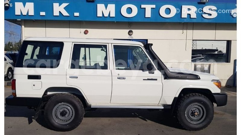 Big with watermark toyota land cruiser ethiopia import dubai 7381