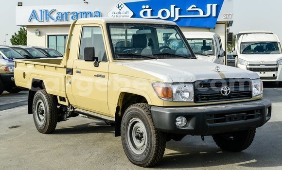 Buy Import Toyota Land Cruiser Beige Car in Import - Dubai in Ethiopia Buy Import Toyota Land Cruiser Beige Car in Import - Dubai in Ethiopia