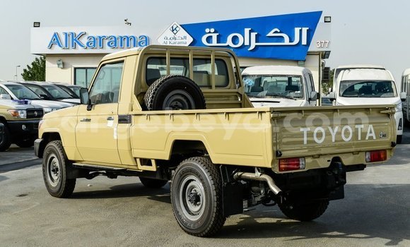 Buy Import Toyota Land Cruiser Beige Car in Import - Dubai in Ethiopia Buy Import Toyota Land Cruiser Beige Car in Import - Dubai in Ethiopia
