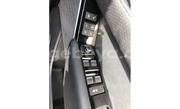 ይግዙ Imported Land Rover Range Rover ነጭ መኪና በ Import - Dubai በ ኢትዮጵያ ይግዙ Imported Land Rover Range Rover ነጭ መኪና በ Import - Dubai በ ኢትዮጵያ