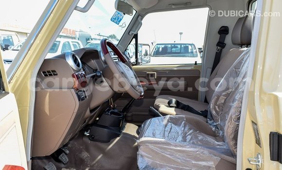 Buy Import Toyota Land Cruiser Beige Car in Import - Dubai in Ethiopia Buy Import Toyota Land Cruiser Beige Car in Import - Dubai in Ethiopia