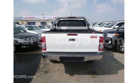 Buy Import Toyota Hilux White Car in Import - Dubai in Ethiopia Buy Import Toyota Hilux White Car in Import - Dubai in Ethiopia