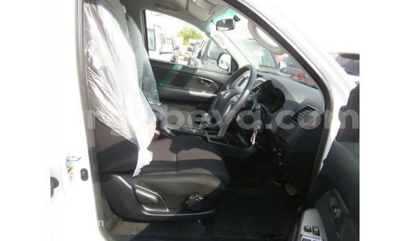Buy Import Toyota Hilux White Car in Import - Dubai in Ethiopia Buy Import Toyota Hilux White Car in Import - Dubai in Ethiopia