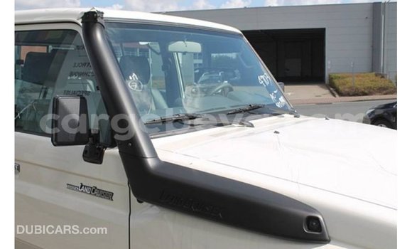 Buy Import Toyota Land Cruiser White Car in Import - Dubai in Ethiopia Buy Import Toyota Land Cruiser White Car in Import - Dubai in Ethiopia