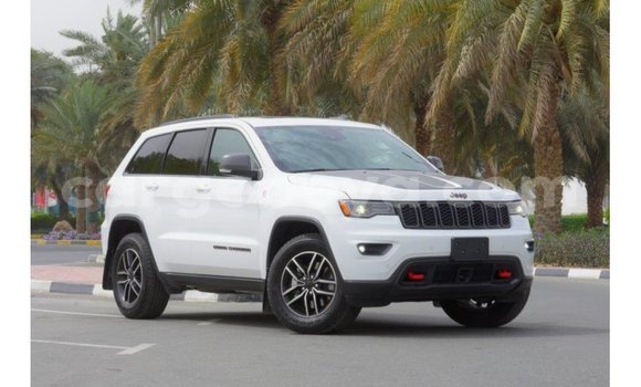 Buy Import Jeep Grand Cherokee White Car in Import - Dubai in Ethiopia