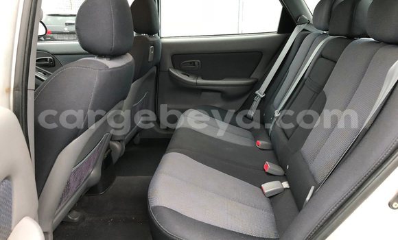Acheter Occasion Voiture Hyundai Elantra Gris à Addis Ababa, Ethiopie Acheter Occasion Voiture Hyundai Elantra Gris à Addis Ababa, Ethiopie