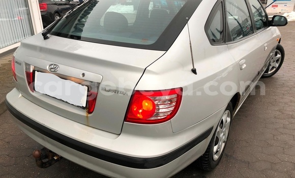 Acheter Occasion Voiture Hyundai Elantra Gris à Addis Ababa, Ethiopie Acheter Occasion Voiture Hyundai Elantra Gris à Addis Ababa, Ethiopie