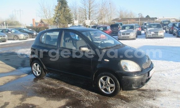 Acheter Occasion Voiture Toyota Yaris Noir à Addis Ababa, Ethiopie Acheter Occasion Voiture Toyota Yaris Noir à Addis Ababa, Ethiopie