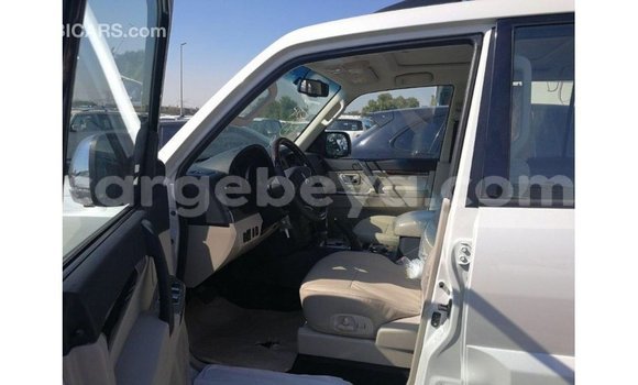 Buy Import Mitsubishi Pajero White Car in Import - Dubai in Ethiopia Buy Import Mitsubishi Pajero White Car in Import - Dubai in Ethiopia