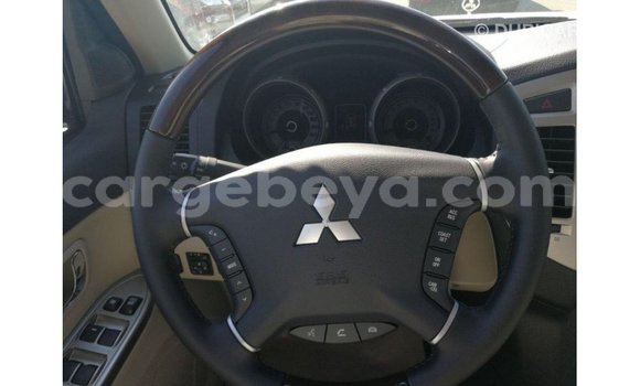 Buy Import Mitsubishi Pajero White Car in Import - Dubai in Ethiopia Buy Import Mitsubishi Pajero White Car in Import - Dubai in Ethiopia