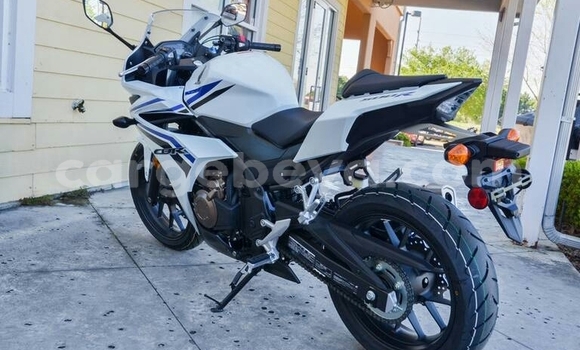 Buy New Honda CBR 1000 RR White Bike in Kombolcha in Ethiopia Buy New Honda CBR 1000 RR White Bike in Kombolcha in Ethiopia