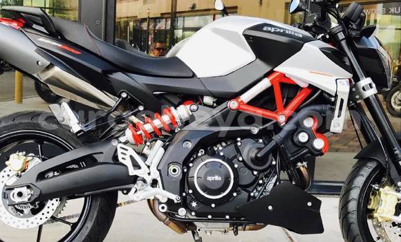 Buy New Aprilia Habana White Moto in Addis–Ababa in Ethiopia Buy New Aprilia Habana White Moto in Addis–Ababa in Ethiopia