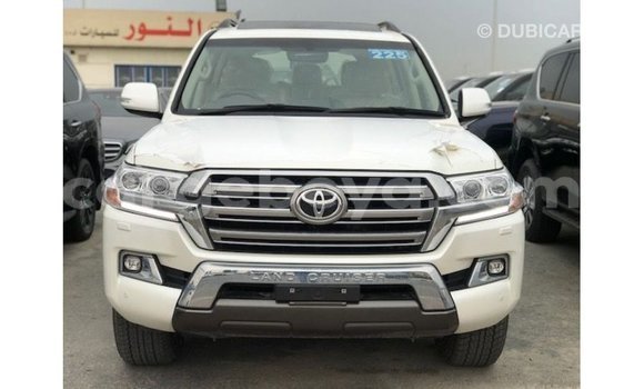 Buy Import Toyota Land Cruiser White Car in Import - Dubai in Ethiopia Buy Import Toyota Land Cruiser White Car in Import - Dubai in Ethiopia