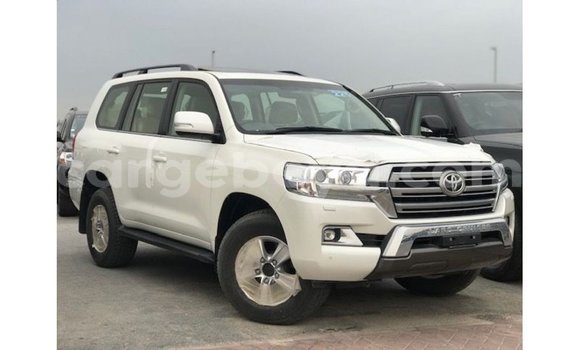 Buy Import Toyota Land Cruiser White Car in Import - Dubai in Ethiopia Buy Import Toyota Land Cruiser White Car in Import - Dubai in Ethiopia