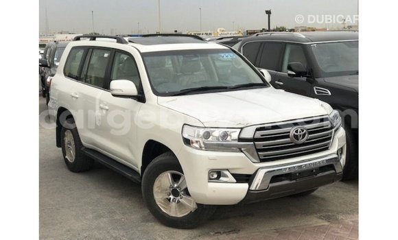 Buy Import Toyota Land Cruiser White Car in Import - Dubai in Ethiopia Buy Import Toyota Land Cruiser White Car in Import - Dubai in Ethiopia