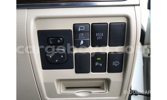 Buy Import Toyota Land Cruiser White Car in Import - Dubai in Ethiopia Buy Import Toyota Land Cruiser White Car in Import - Dubai in Ethiopia